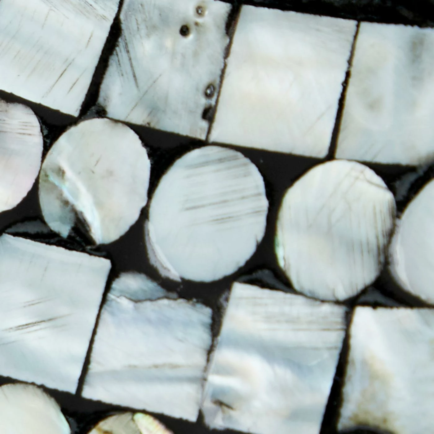 Top 10 π DecMode Opalescent Pearl Mussel Shells Wall Mirror π - Image 4