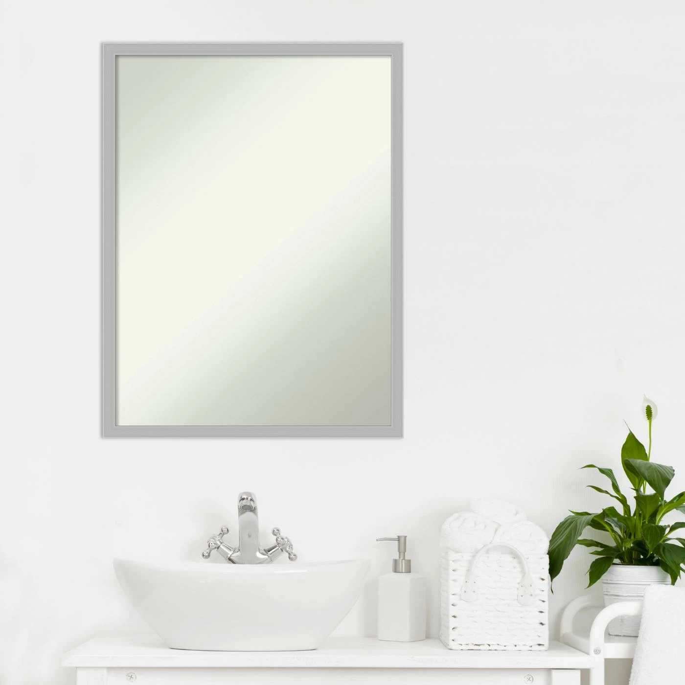 Outlet ๐งจ Amanti Art Hera Chrome Framed Non-Beveled Bathroom Vanity Wall Mirror - 19 X 25 In ๐ฅ - Image 2