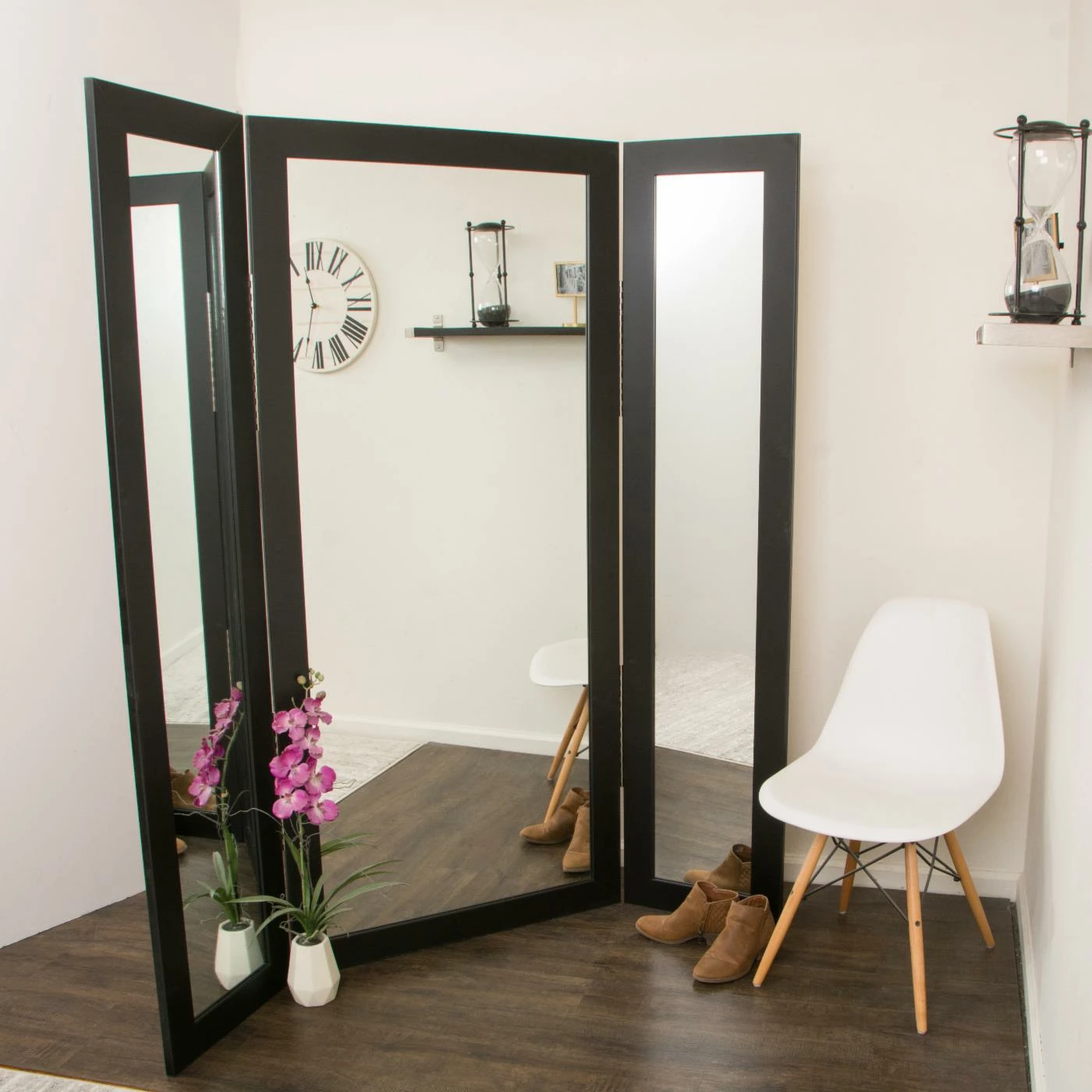 Outlet ✨ Floor & Leaning BrandtWorks Designers Choice Tri-Fold 👗 Dressing Mirror 💯 - Image 2