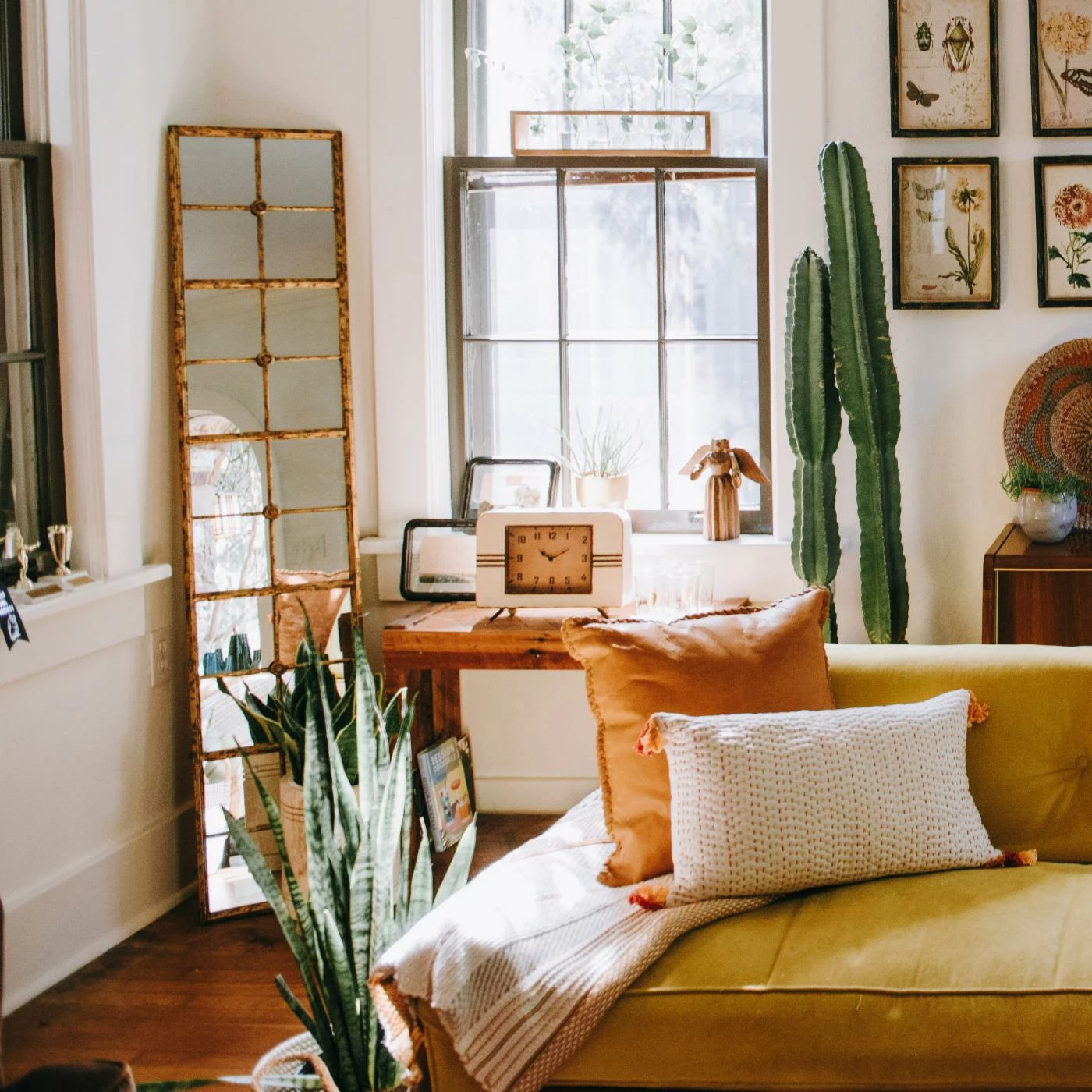 Promo π 3R Studios Distressed Divided Wall Mirror - 13.4W X 65.1H In. π - Image 2