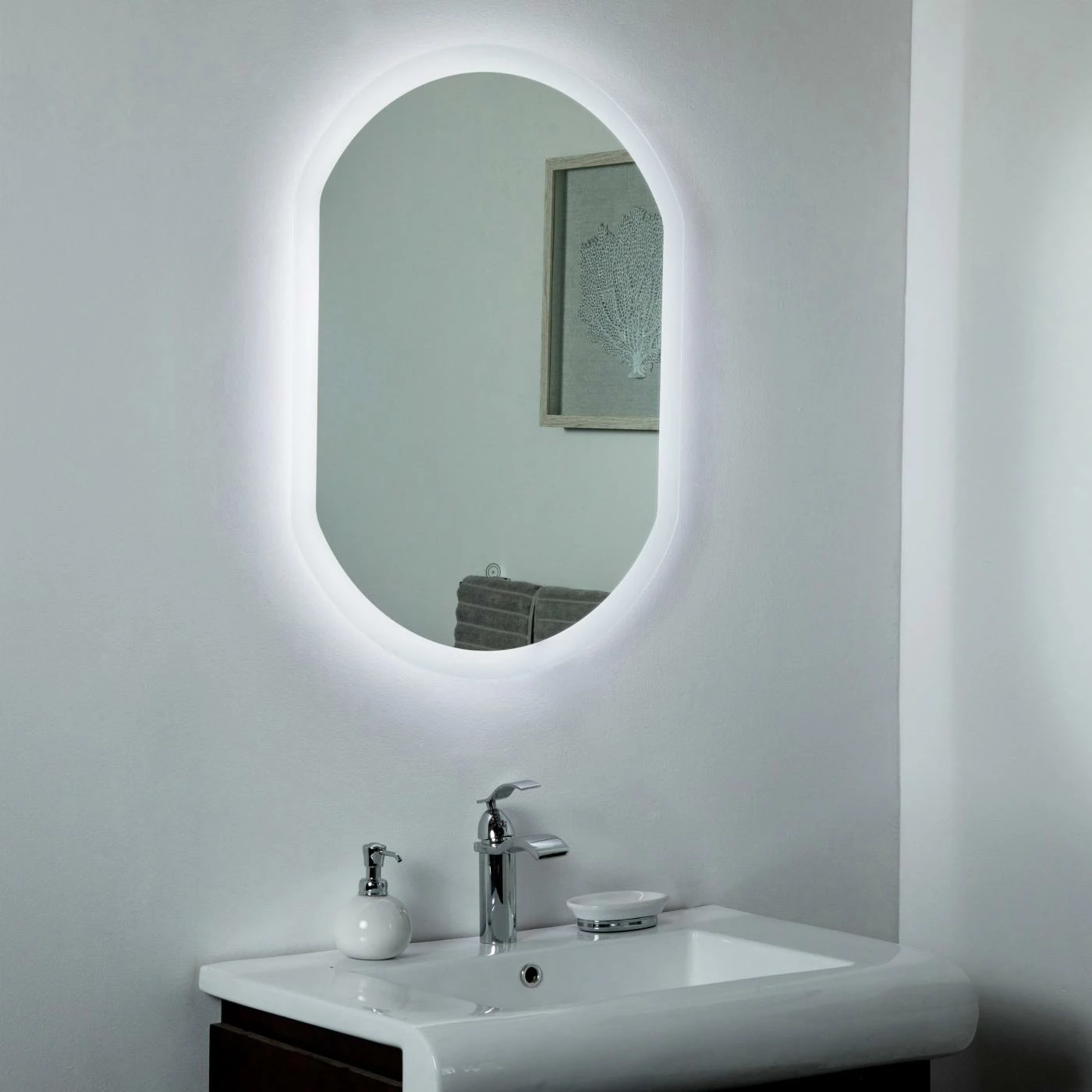 Coupon π― Bathroom Vanity Decor Wonderland Luka Backlit LED Bathroom Mirror - 23.6W X 31.5H In. π - Image 2