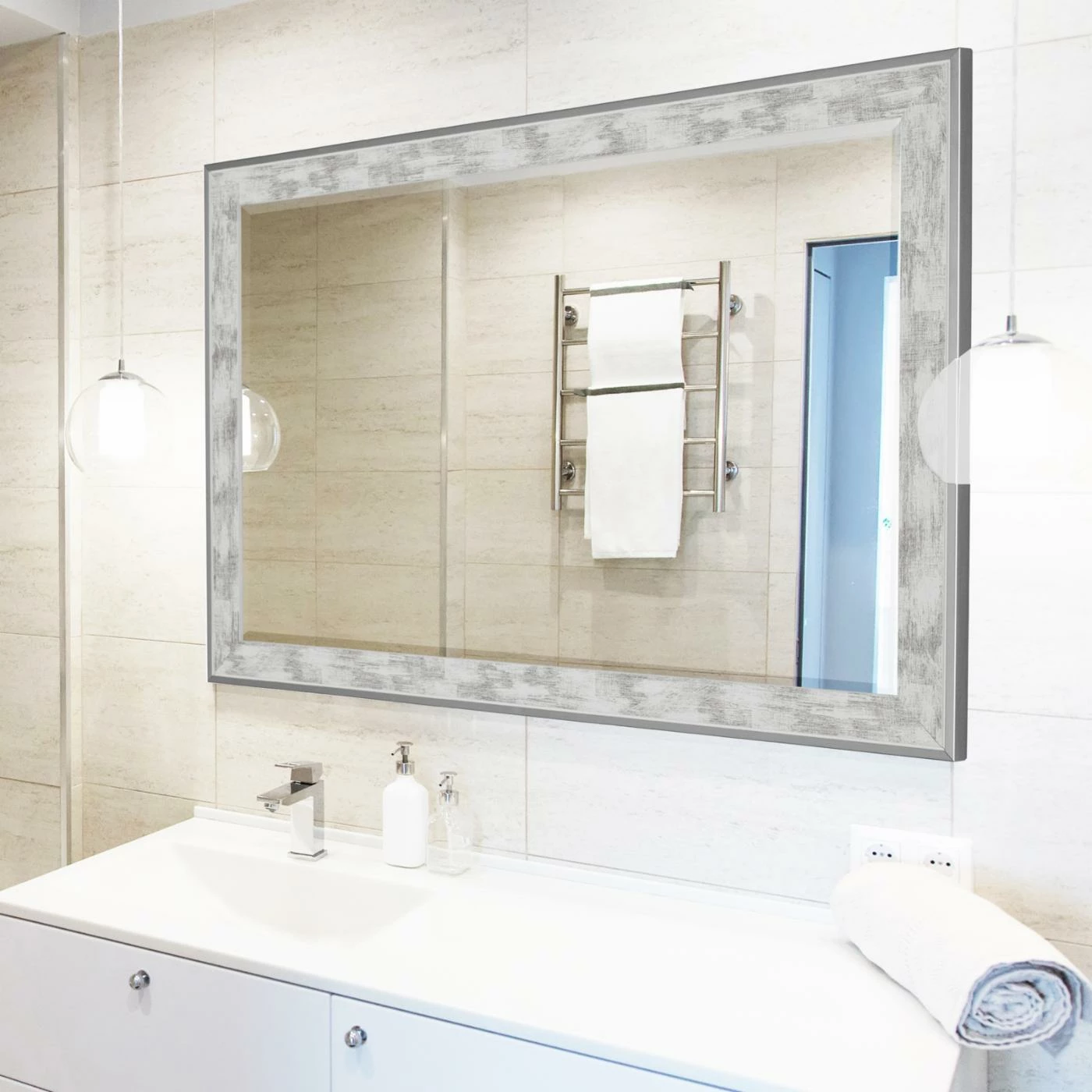 Buy π― Wall Hitchcock Butterfield Iconica Silver Mirror π€© - Image 2