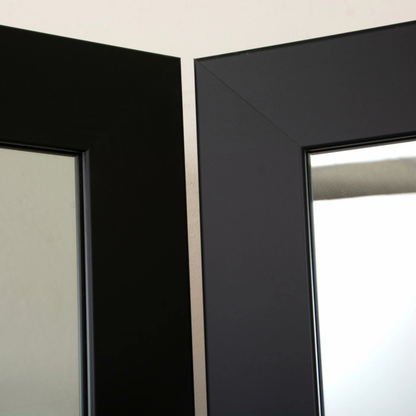 Outlet ✨ Floor & Leaning BrandtWorks Designers Choice Tri-Fold 👗 Dressing Mirror 💯 - Image 5